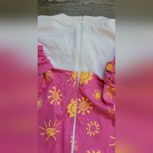 Vintg Early 90's Romper Girls 16/ Women's XS Pink w/90's Style Sun Built-in Tee - Picture 5 of 14